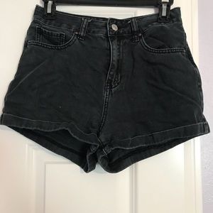Black pacsun denim shorts